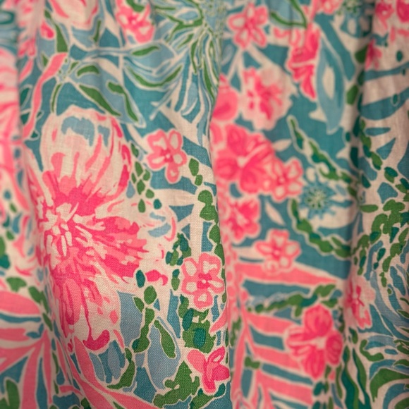 Lilly Pulitzer floral top - Picture 4 of 4